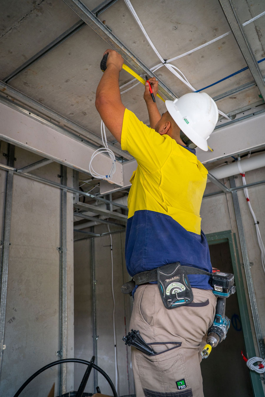 ES4U The Top Commercial Electricians & Electrical Solutions