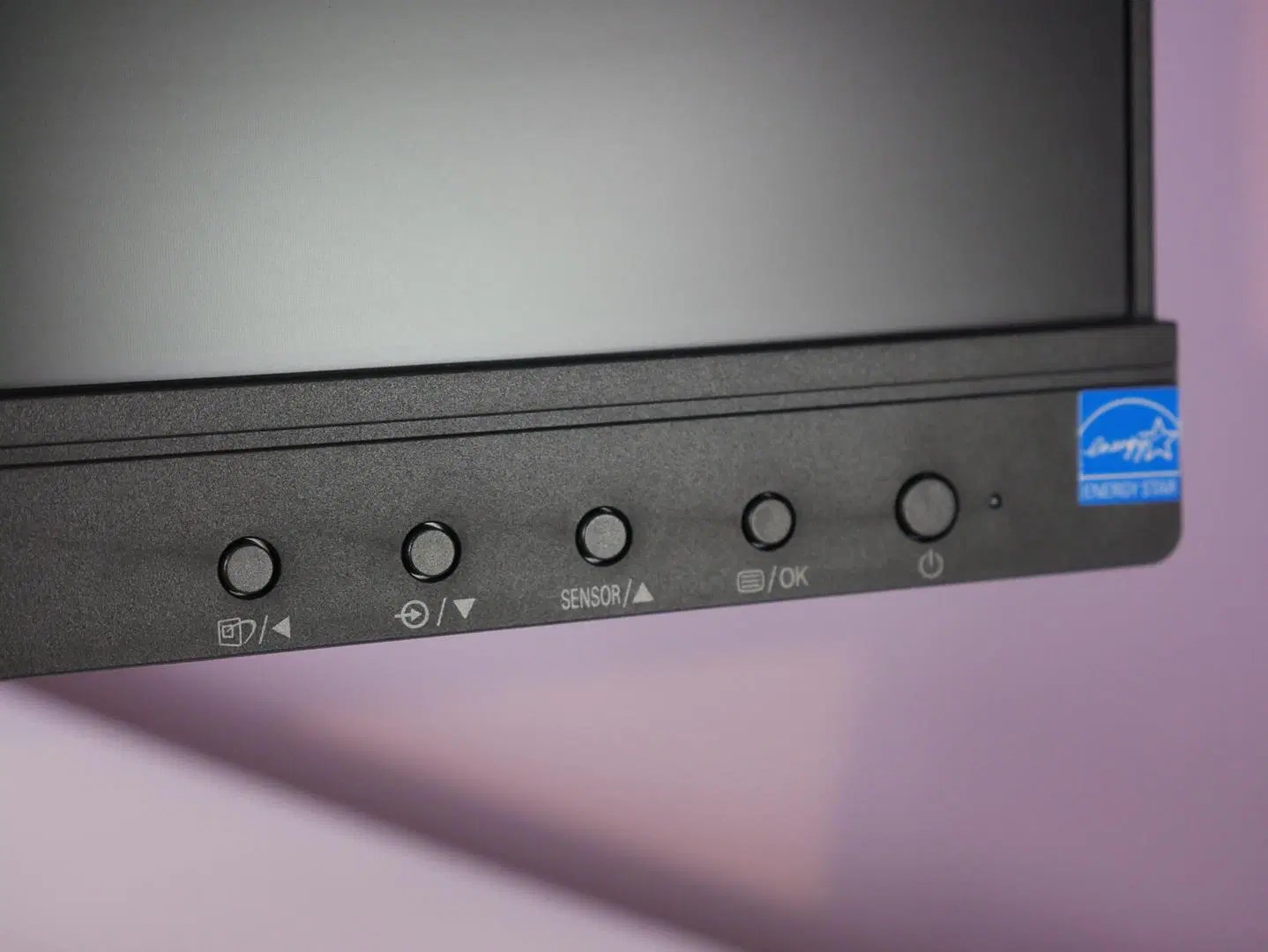 Philips 243B9 Monitor Review