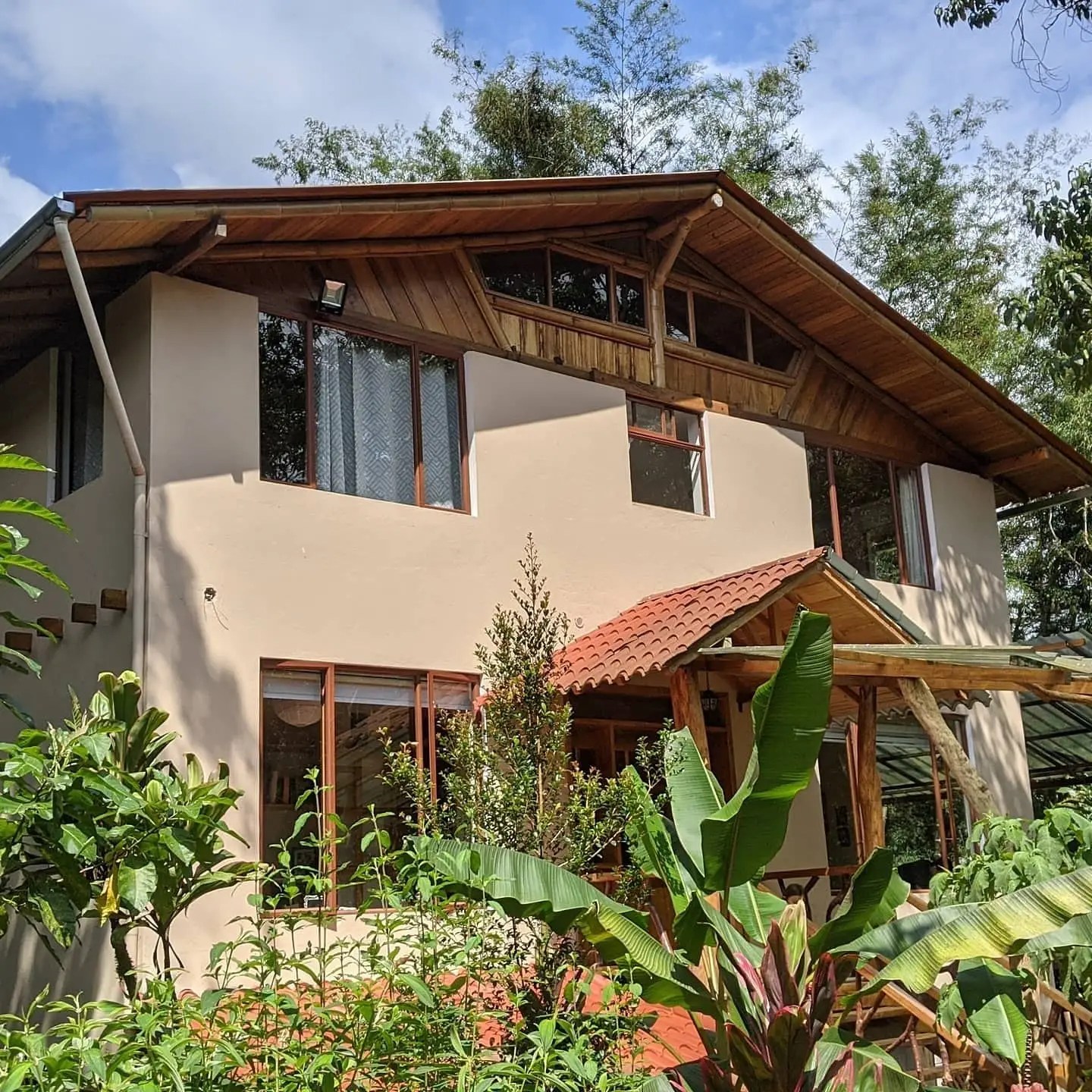 5 Bed Riverside Property for Sale in Mindo Pichincha Ecuador Esales