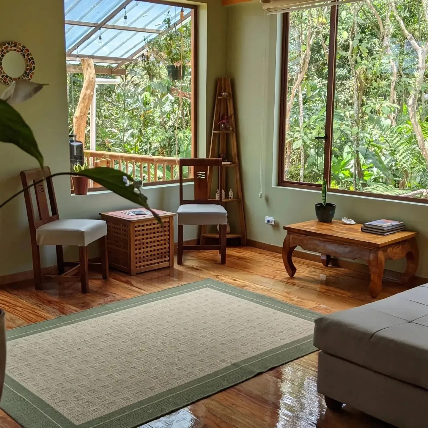5 Bed Riverside Property for Sale in Mindo Pichincha Ecuador Esales