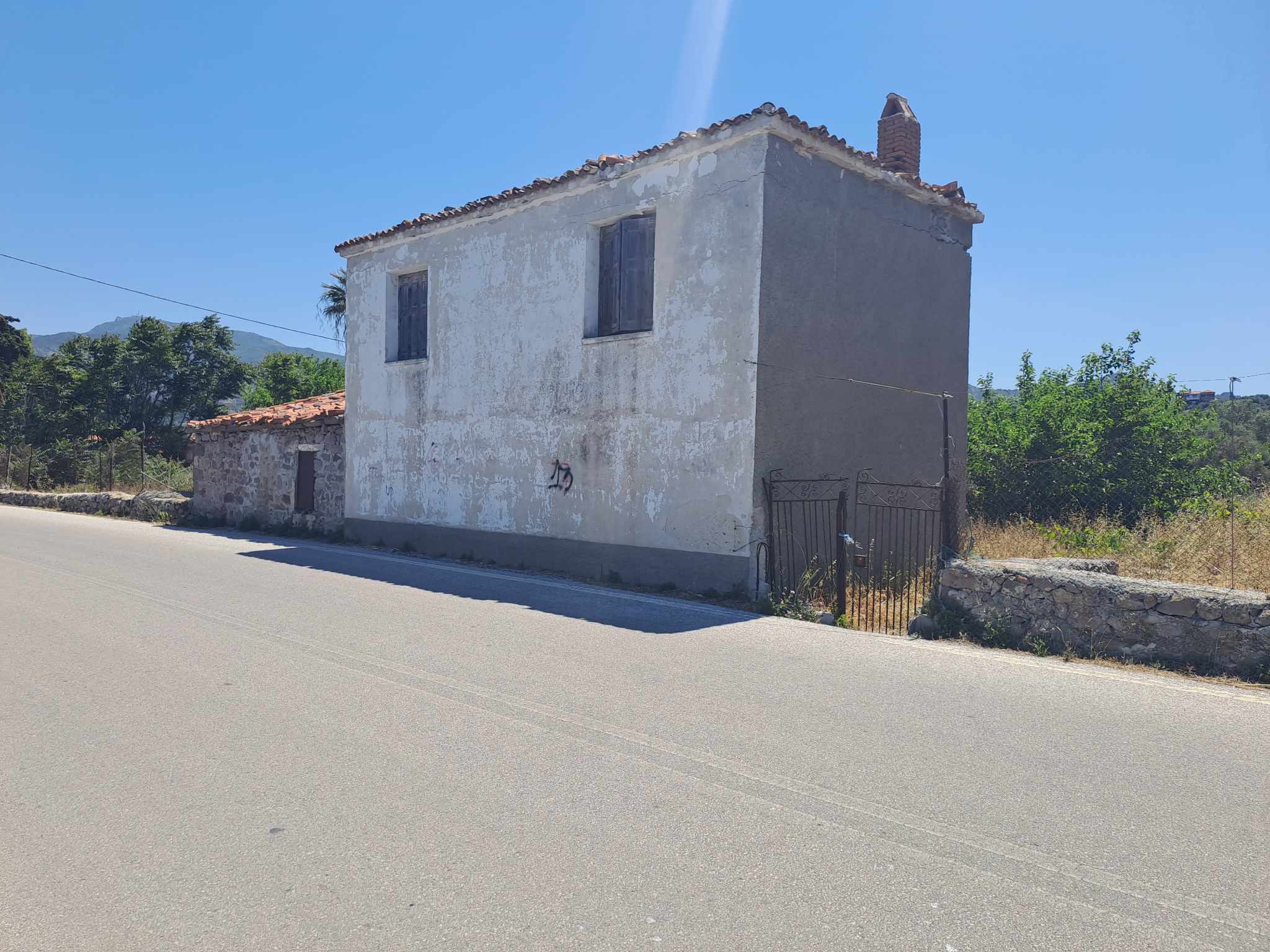 Excellent House With Land For Renovation in Petra Lesvos Greece