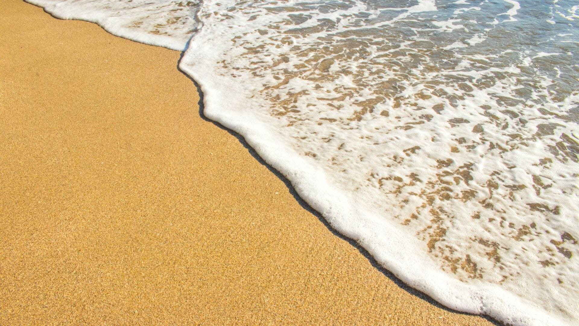 Cheap Flights Chicago to/from Aguadilla Pueblo, Puerto Rico 183 r/t