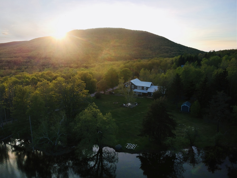 ESCAPE BROOKLYN The Windham Earle in Windham, NY