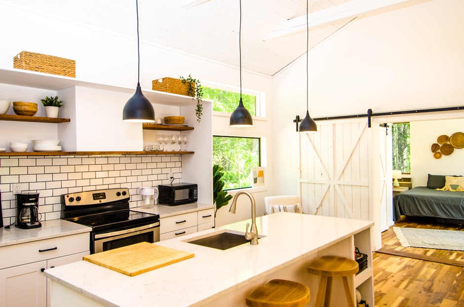 ESCAPE BROOKLYN Modern Ranch in Narrowsburg, NY