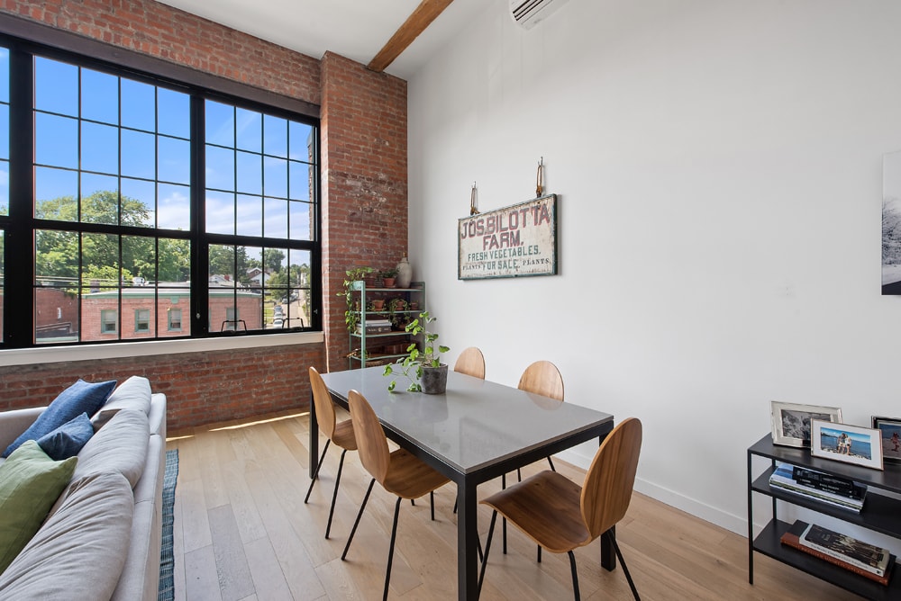 ESCAPE BROOKLYN Modern Loft in Beacon, NY