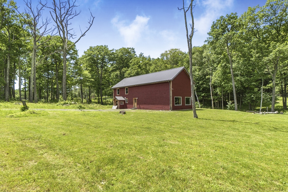 ESCAPE BROOKLYN A Farmhouse in Saugerties, NY
