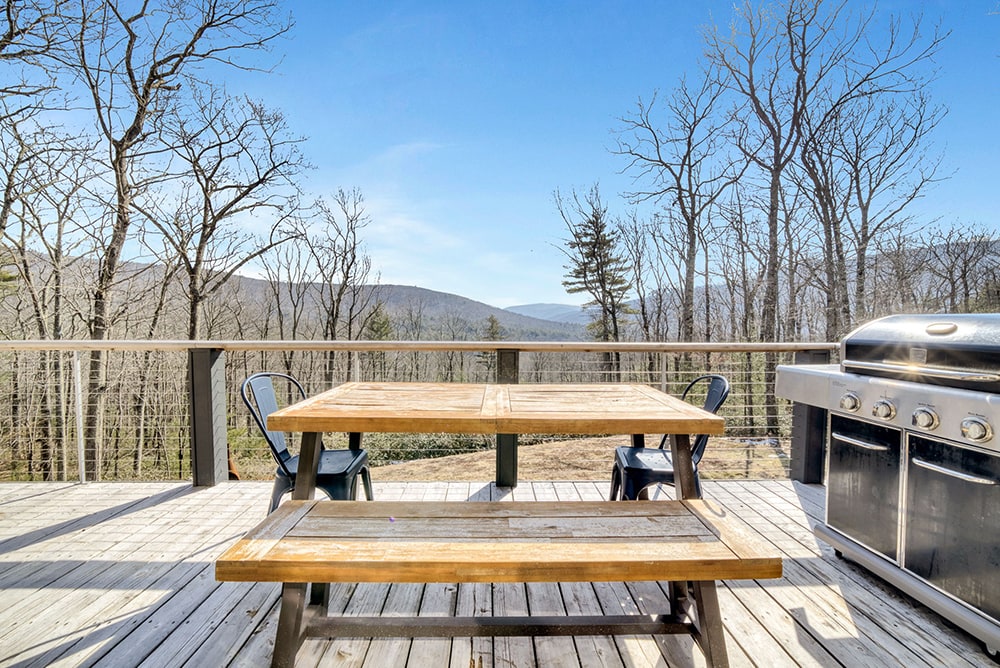 ESCAPE BROOKLYN A Modern Home in Mt. Tremper, NY