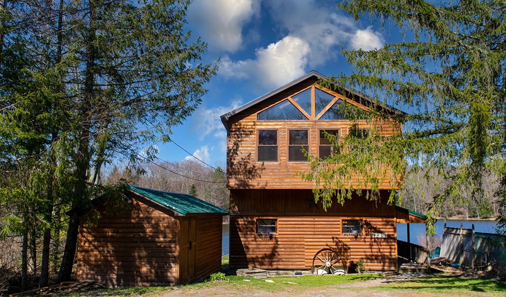 ESCAPE BROOKLYN The Muskoday Lakehouse in Roscoe, NY