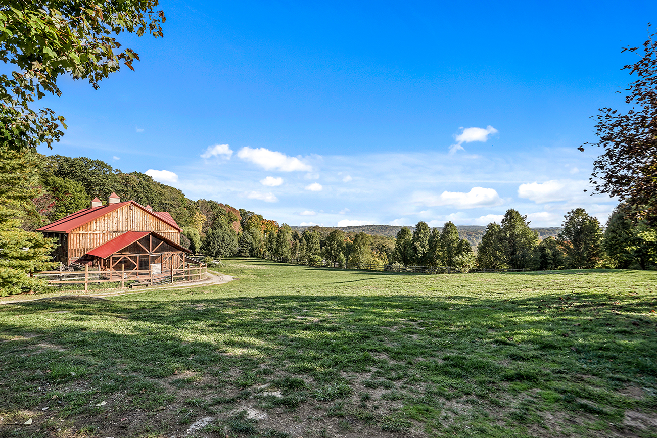 ESCAPE BROOKLYN A Country Retreat in Putnam Valley, NY