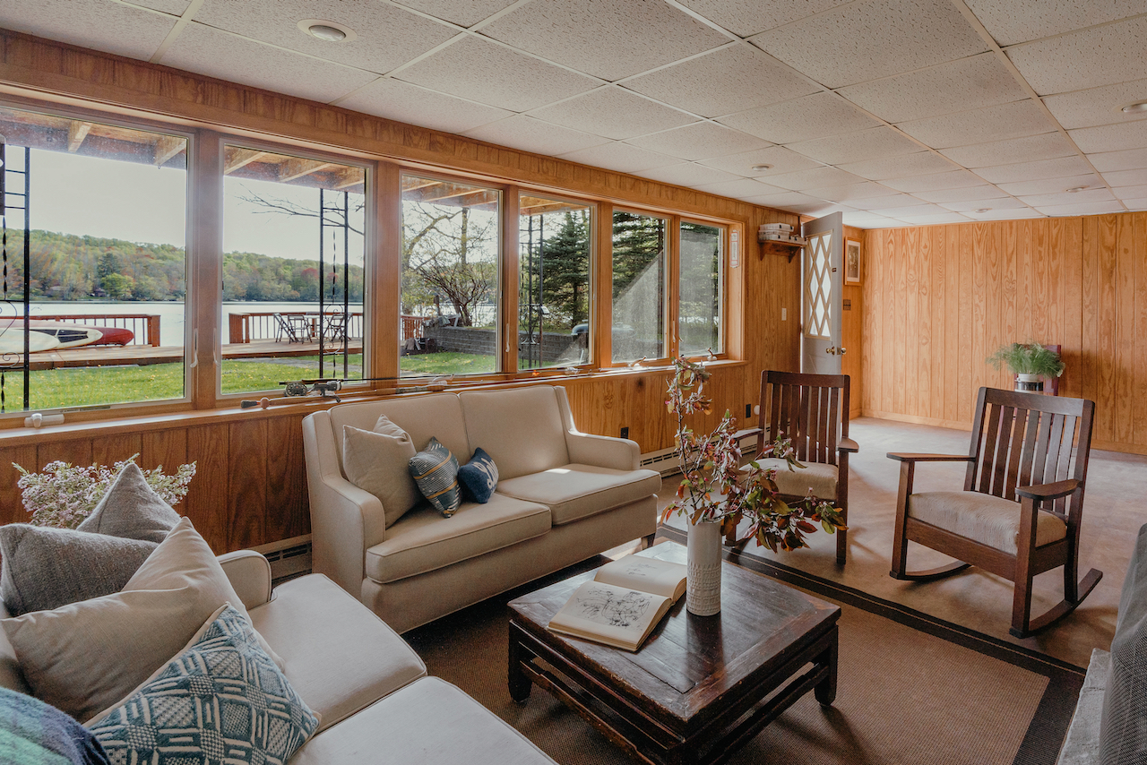 ESCAPE BROOKLYN Midcentury Cottage on Anawanda Lake, Roscoe, NY