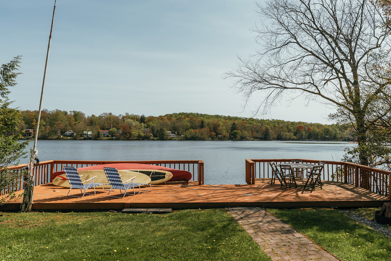 ESCAPE BROOKLYN Midcentury Cottage on Anawanda Lake, Roscoe, NY