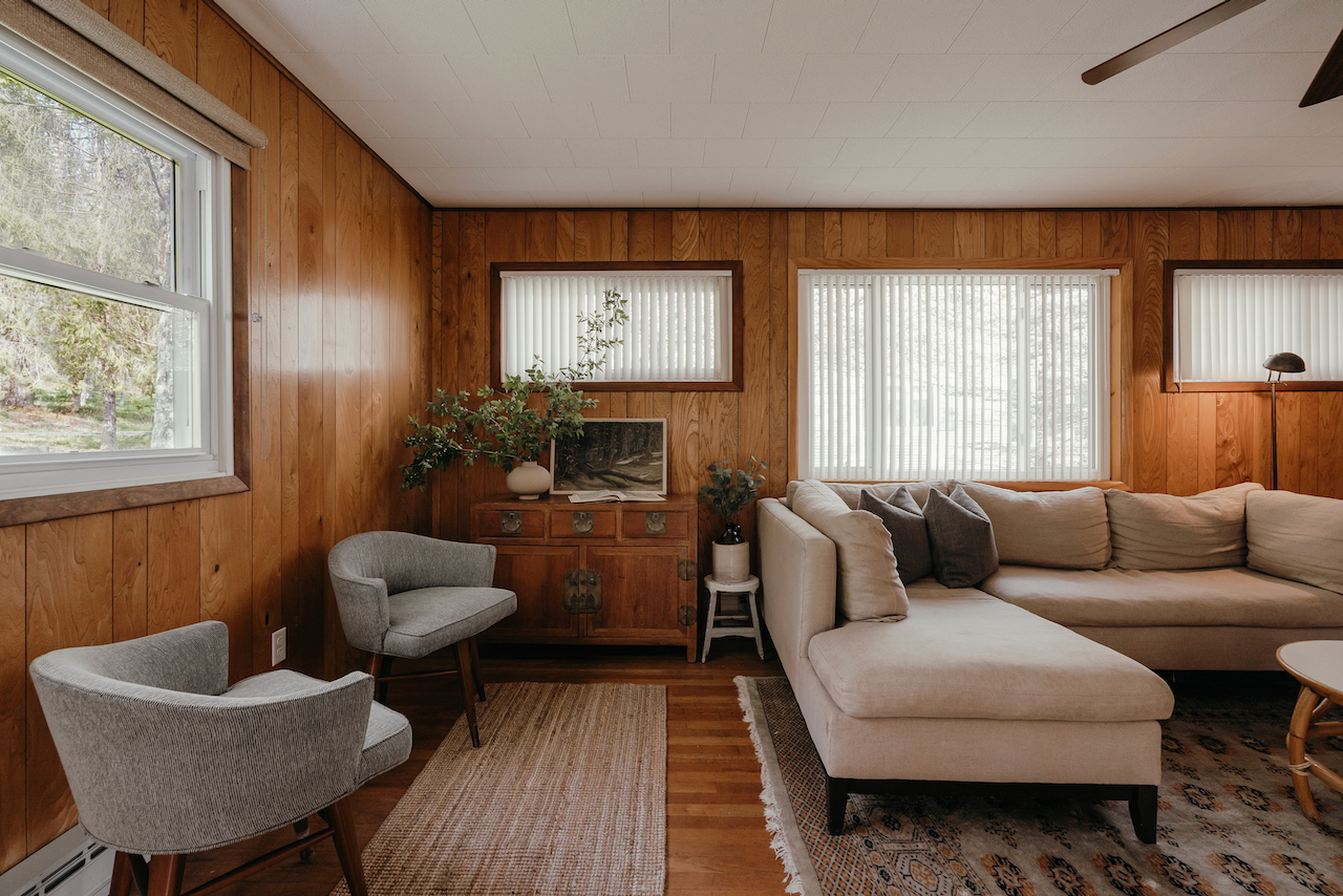 ESCAPE BROOKLYN Midcentury Cottage on Anawanda Lake, Roscoe, NY