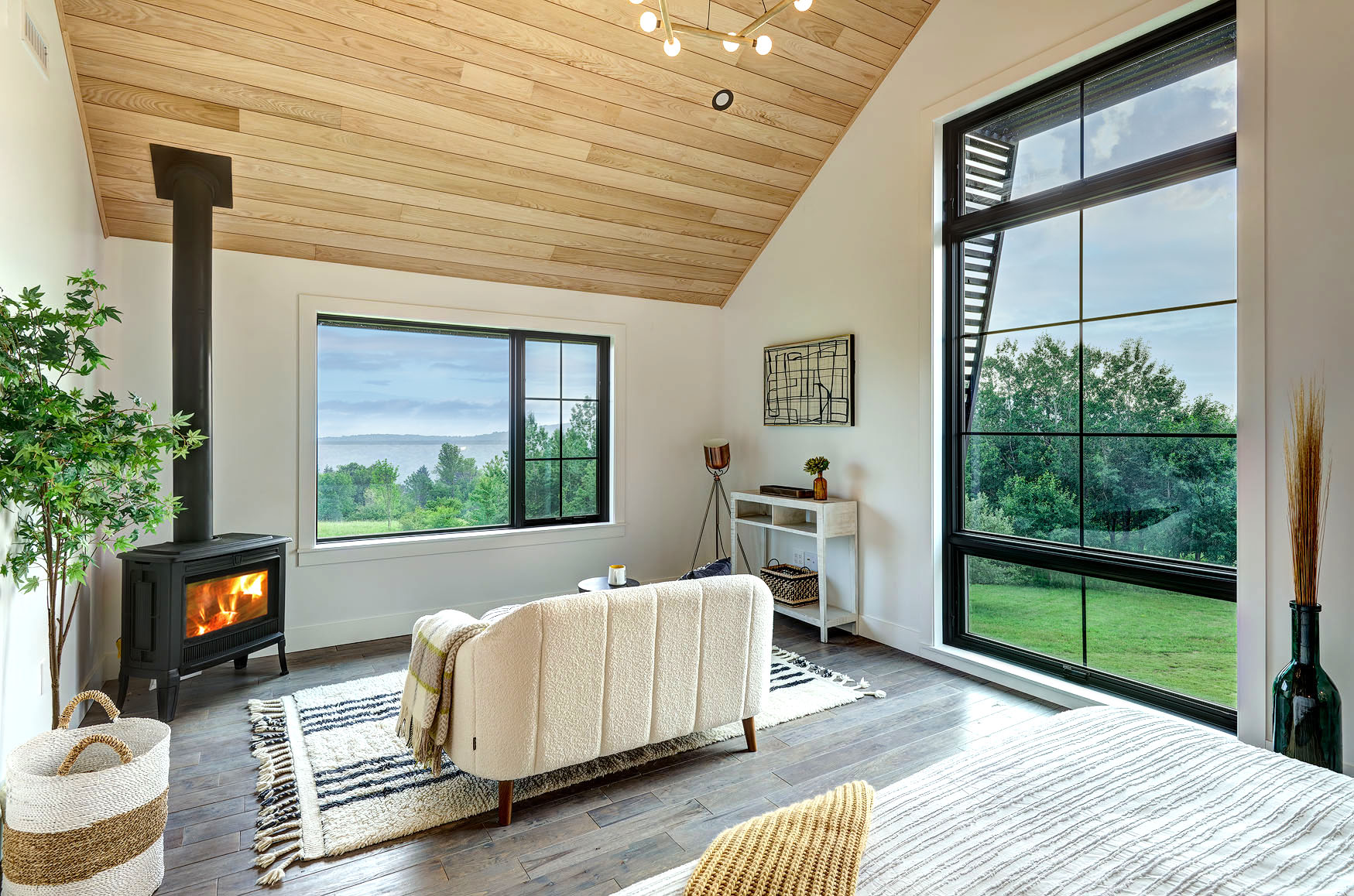 ESCAPE BROOKLYN Sustainable Modern Home in Middletown, NY