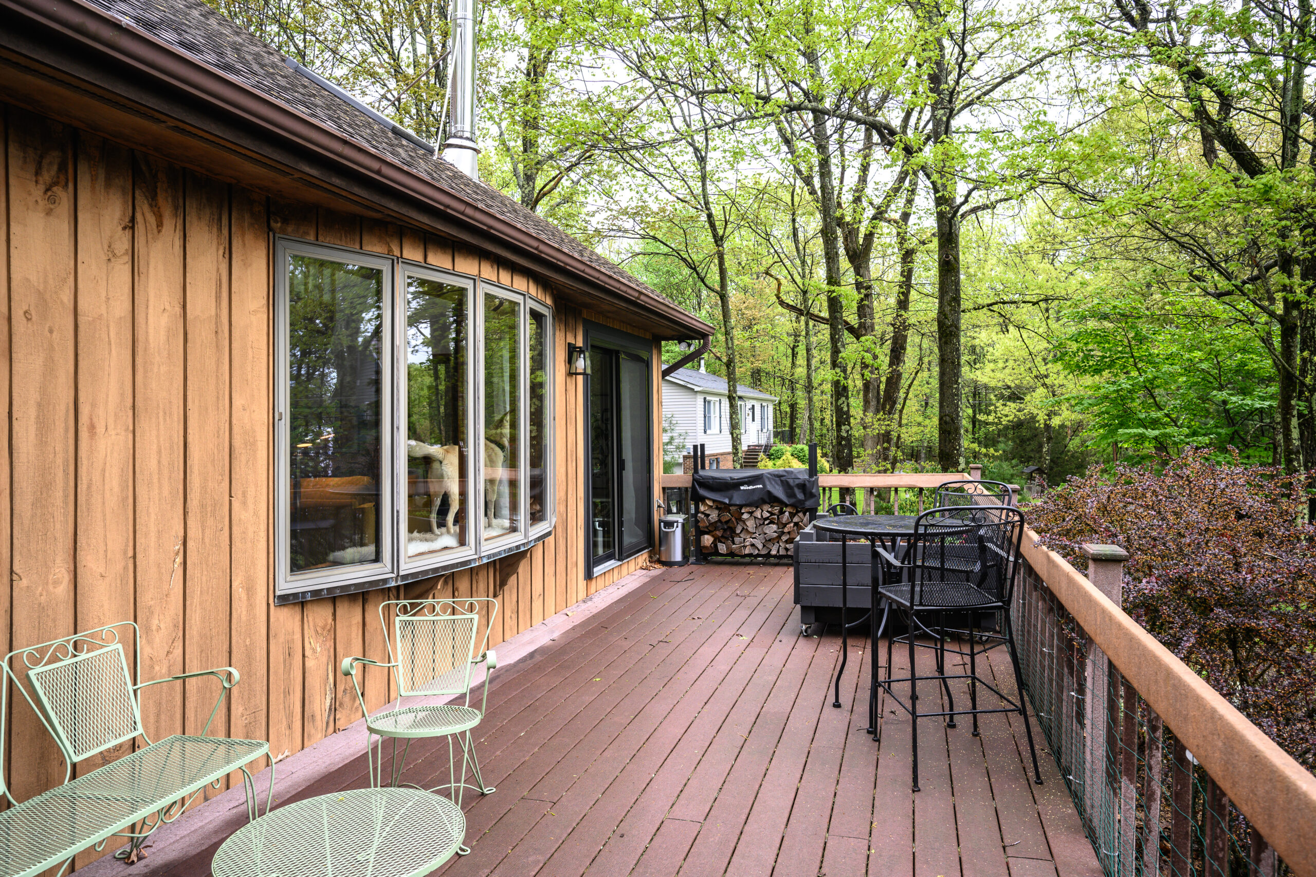 ESCAPE BROOKLYN Lakeside Retreat on Masten Lake in Wurtsboro, NY