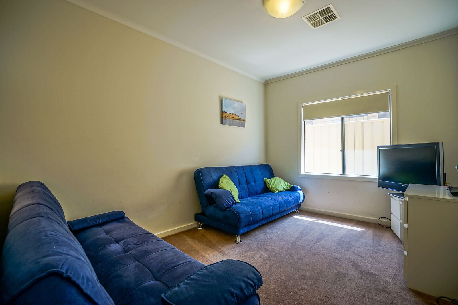 " MARINA MAGIC " WALLAROO Escape Holiday Rentals