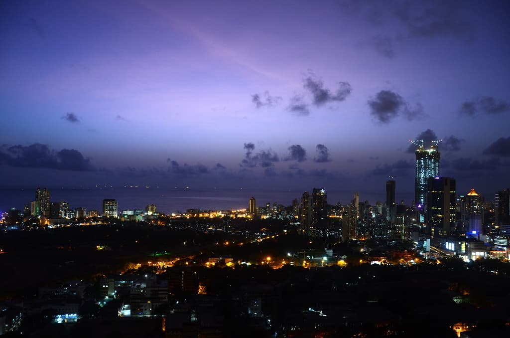 Cheap Flights Houston to Mumbai 635661 r/t KLM / Air