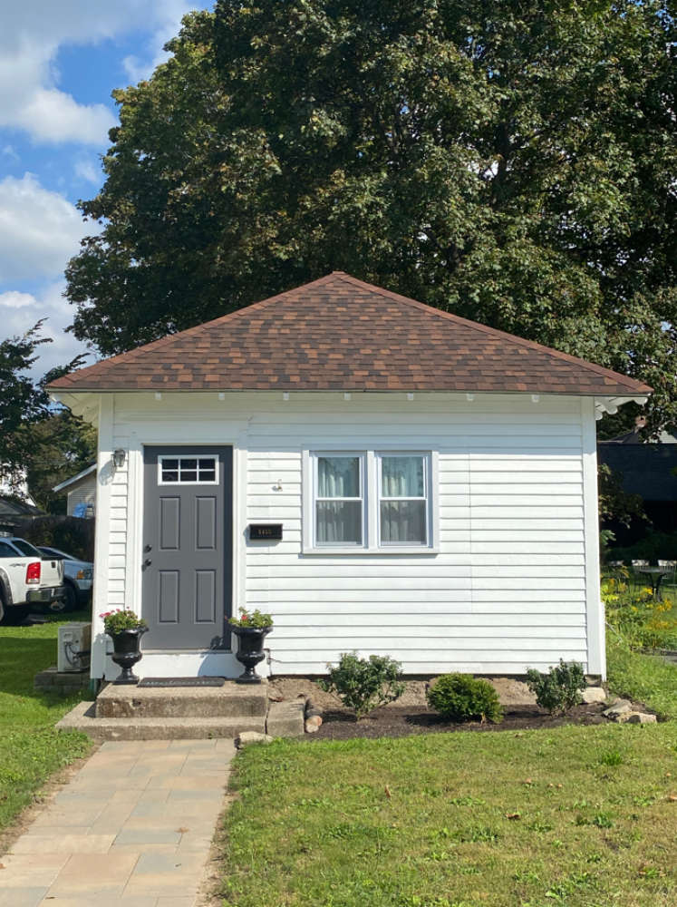 Stay With Us Escential Care Spa & Wellness Center in Alden, NY