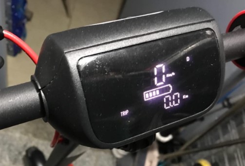 1PLUS Pro Electric Scooter Review [Tested] - EScooterNerds