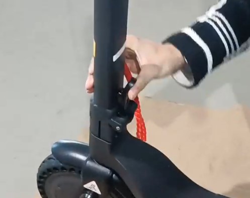 1PLUS Pro Electric Scooter Review [Tested] - EScooterNerds