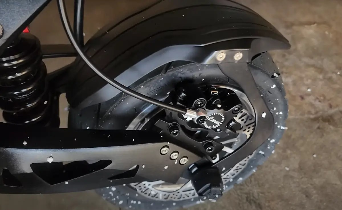 Teverun Fighter Supreme Review (Is It A True Performance Scooter