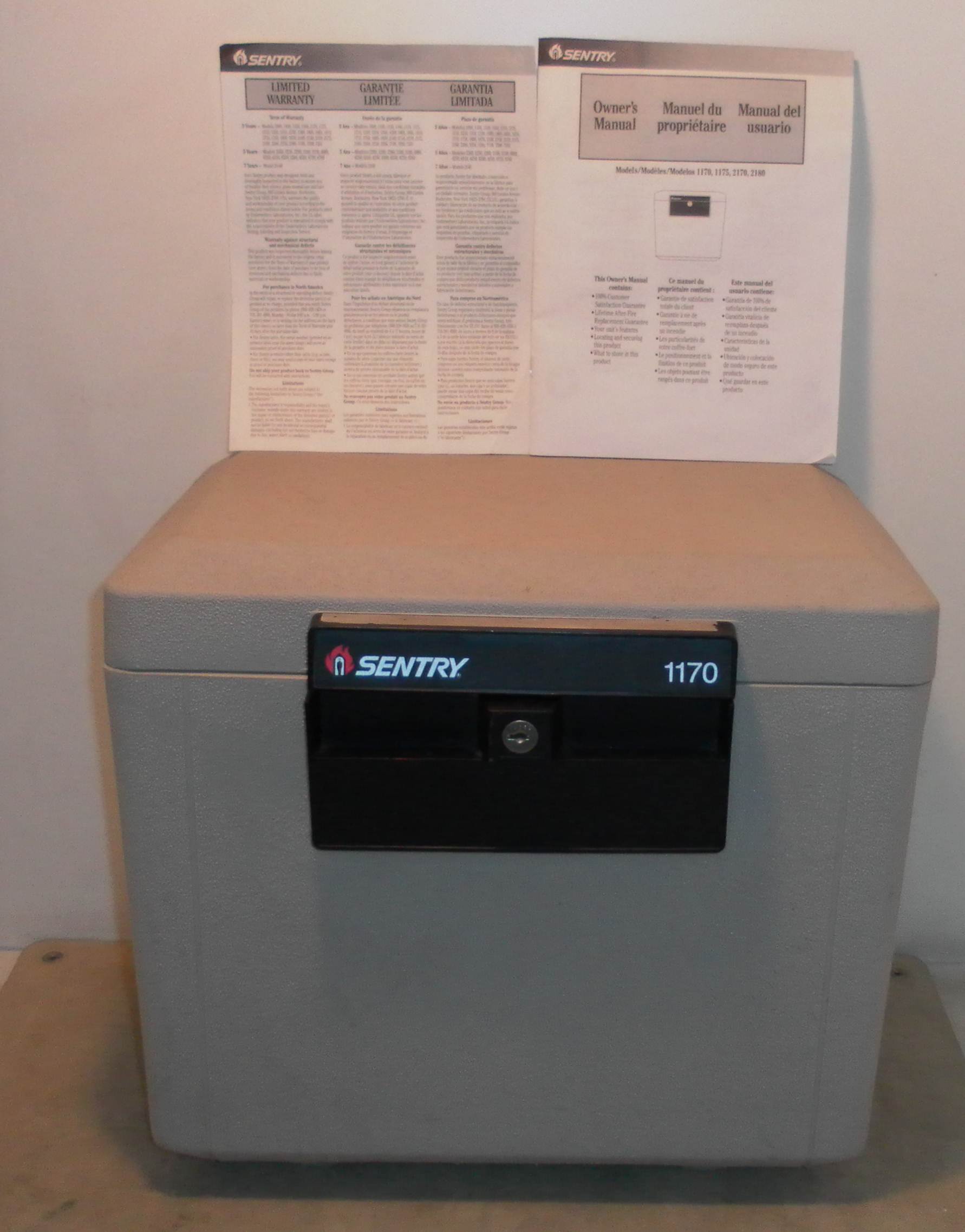 Sentry Safe Fireproof Waterproof 1170 eBay