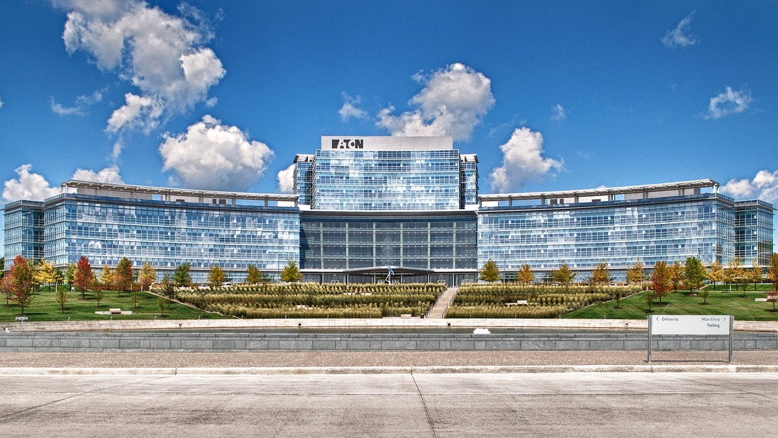 Eaton Announces 1.3 Billion SustainabilityLinked Bond Targeted Toward