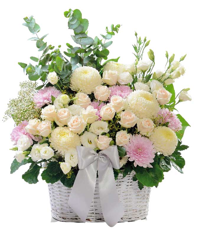 Grace Splendid Condolence Basket Condolences, Flower Basket / Bouquet