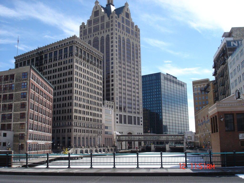 Milwaukee wallpaper 1024x768 1208