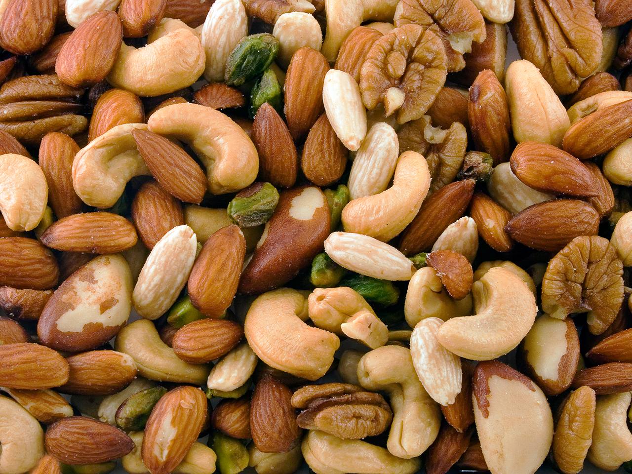 Nuts wallpaper 1280x960 24779