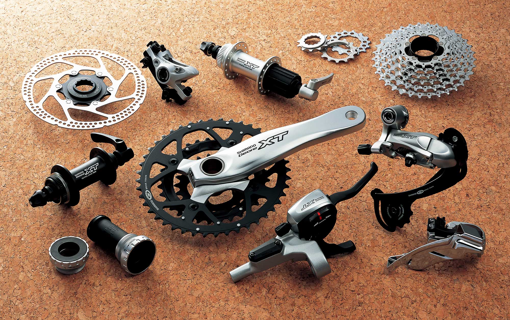 Historia del grupo Shimano Deore XT, desde 1982