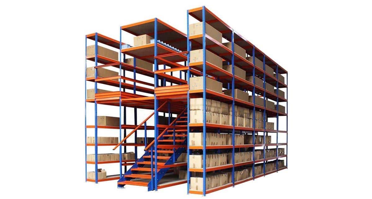 Industrial shelving with raised floors Esnova