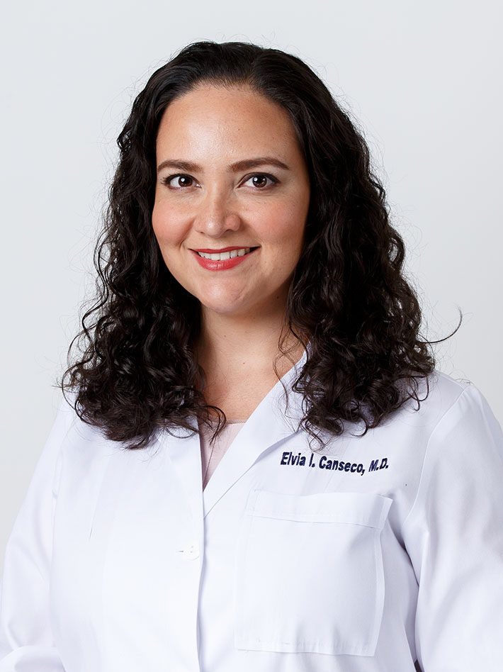Elvia I. Canseco, M.D. Cirujano de ojos Habla español