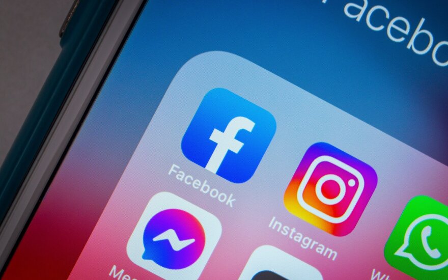 Верификация для Facebook и Instagram будет платной