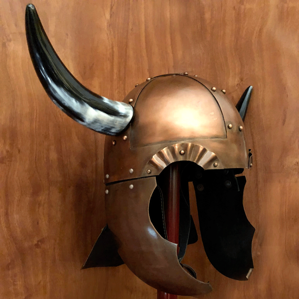 WINDLASSHorned Viking Helmet