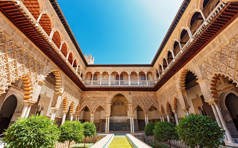 L'héritage d'AlAndalus à travers les grands bâtiments arabes en