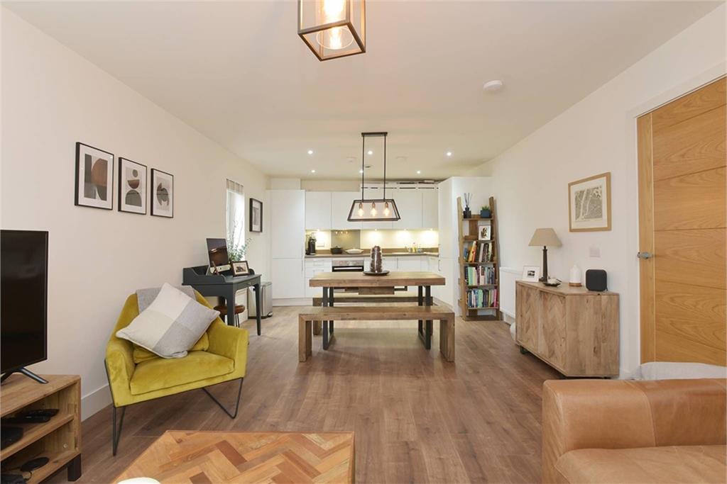 13 Bedroom Flats for Sale Edinburgh, East Lothian, Midlothian & Fife