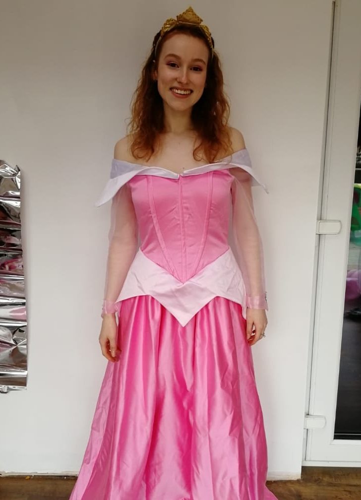 Princess Emily Especially For You Parties(04)