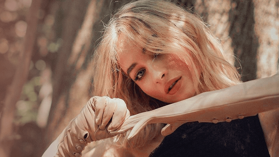 ¿'Skin' de Sabrina Carpenter es la respuesta a 'drivers license