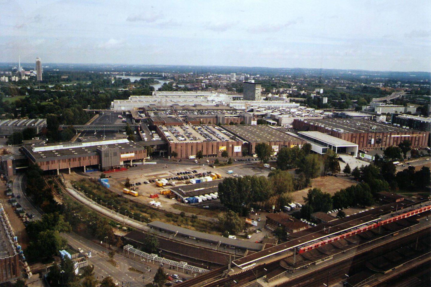 Koelnmesse Cologne, Germany Esports Tripper