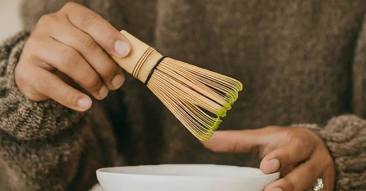 Matcha Whisk Care Guide Prepare, Clean, Dry, Store EspressoRivo