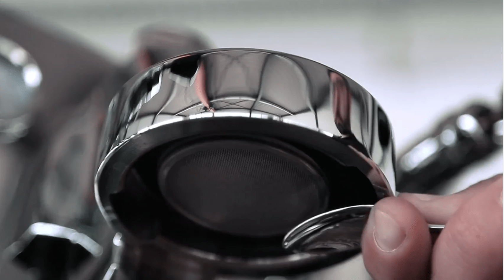 Change the group gasket and shower screen Espresso Road Coffee Machines