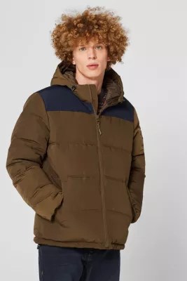 Esprit Hooded quilted jacket at our Online Shop