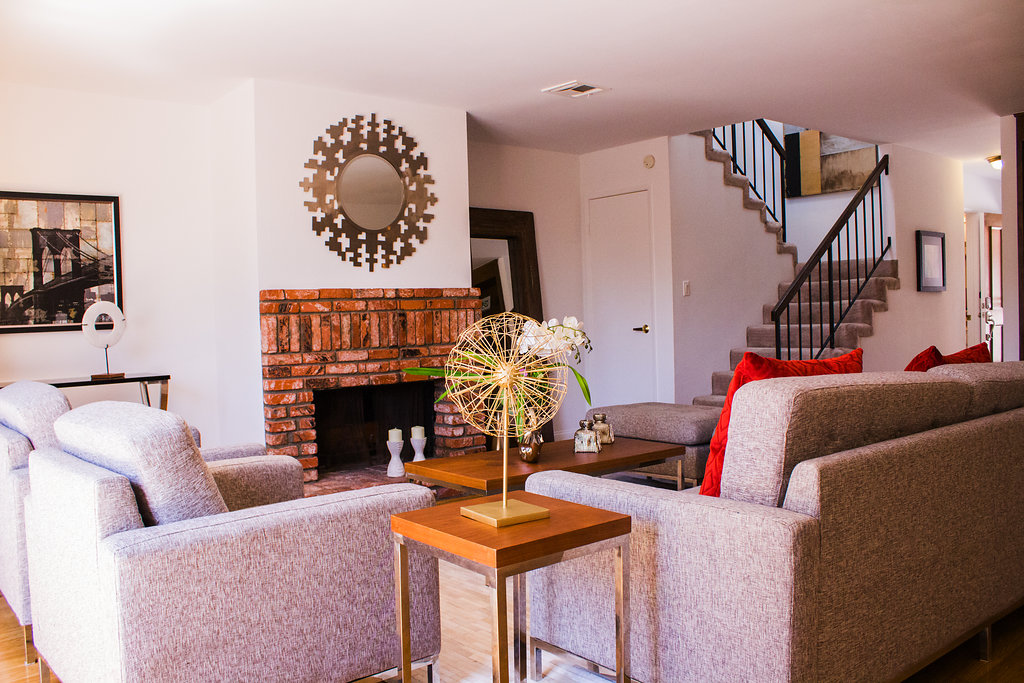 8 Esquire Real Estate Brokerage