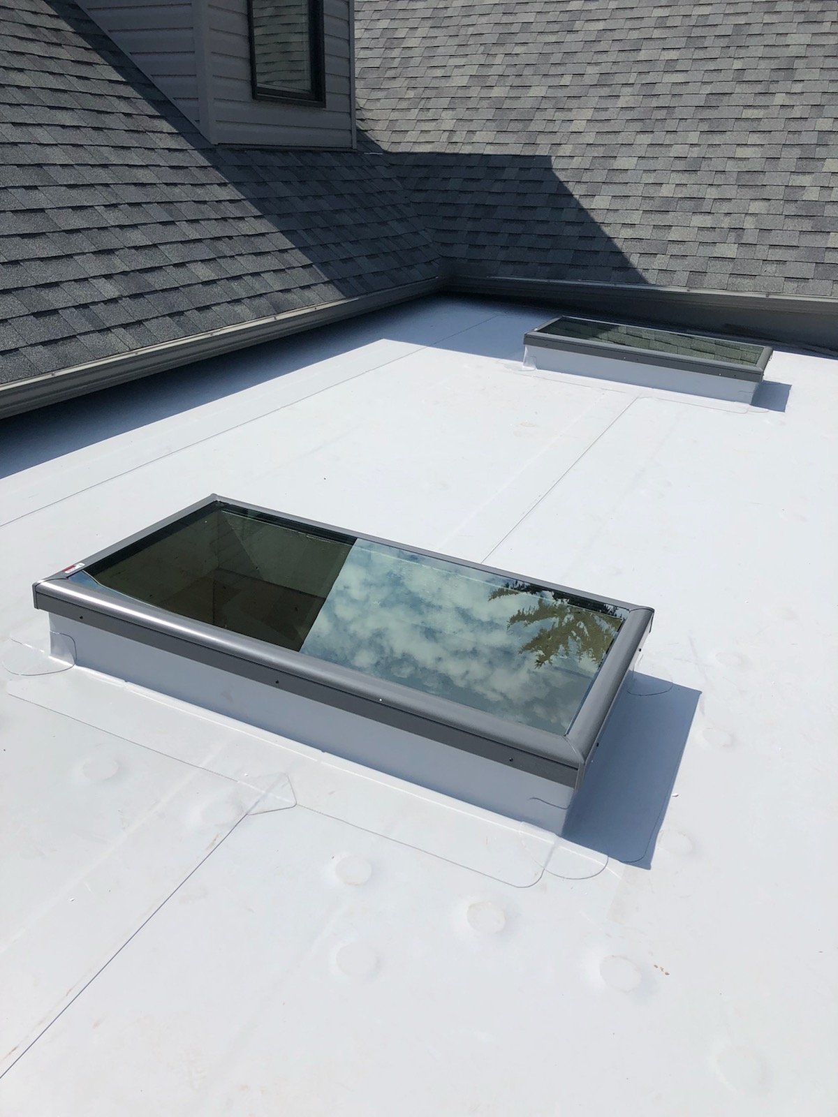 Mississauga Skylights & Sun Tunnels Essential Flat Roofing Services