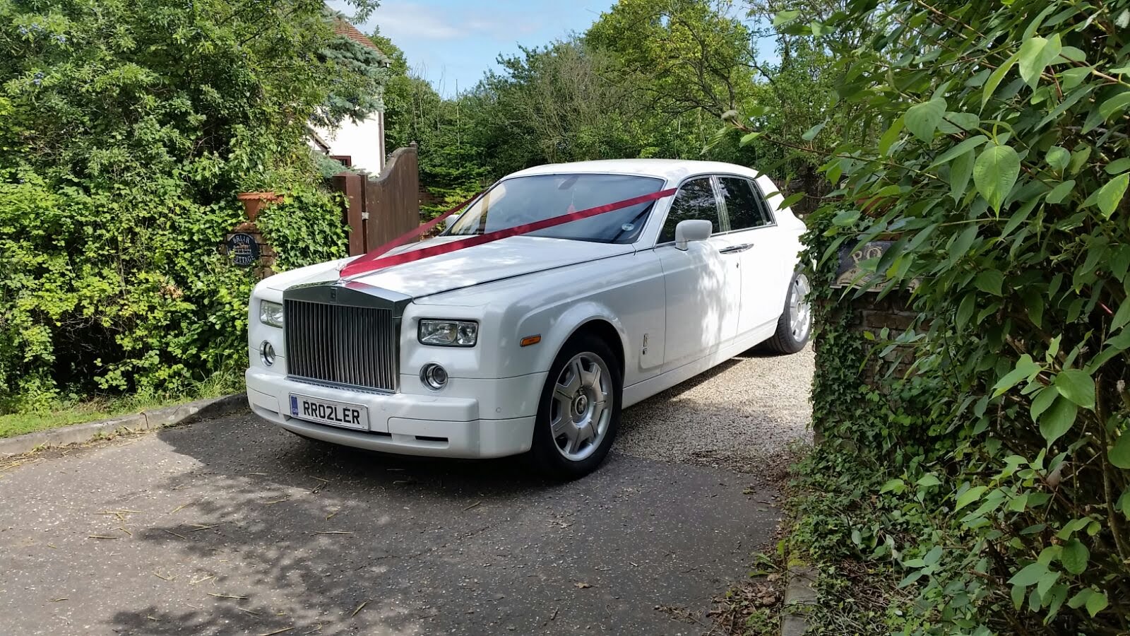 Rolls Royce Phantom Hire. Wedding car hire Essex, Proms, Luxury Travel