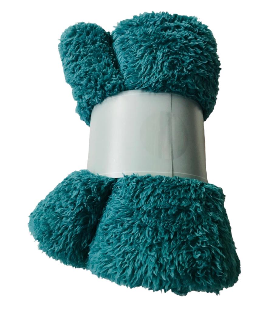 Brushed Sherpa Blanket .180cm x 200cm Essops