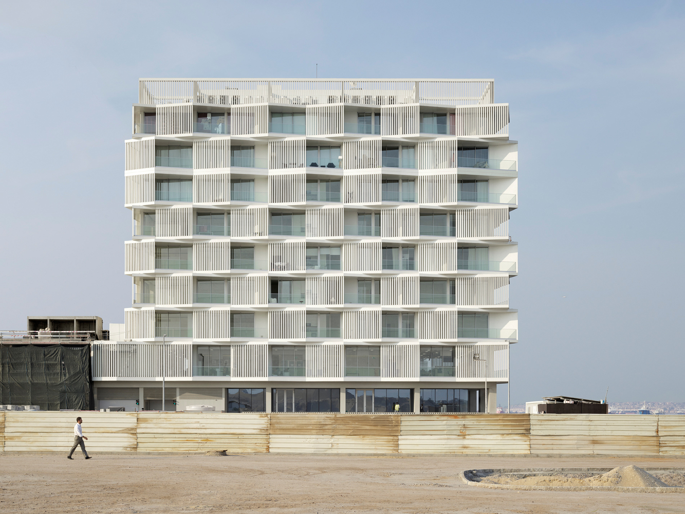 Building Obsession Dyeji Building, Luanda Angola Real Estate
