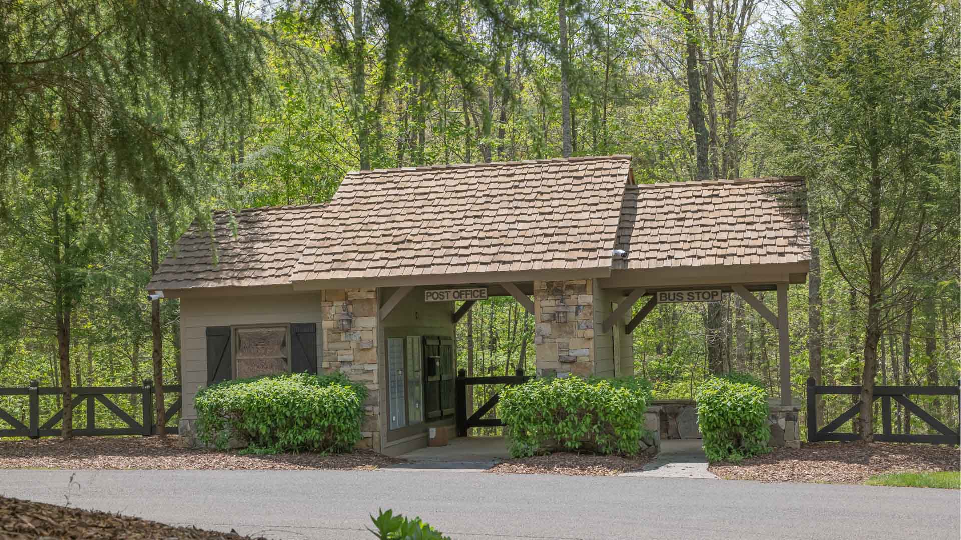 Covered Bridge Estates Homes & Homesites in Ellijay,