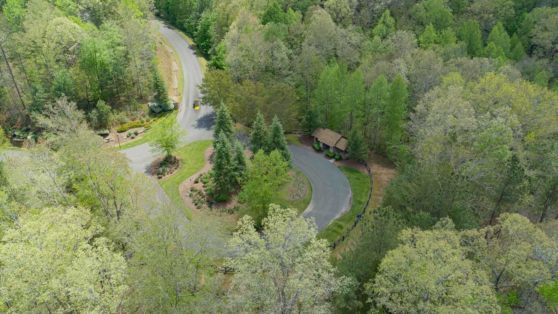 Covered Bridge Estates Homes & Homesites in Ellijay,
