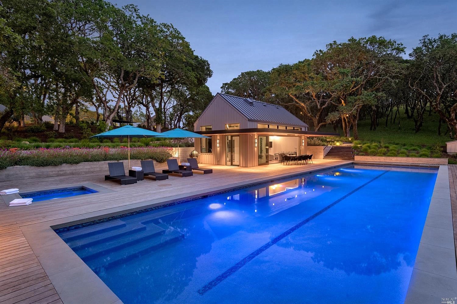 5550 Valley Rd, Santa Rosa, CA 95404 10,000,000 House For